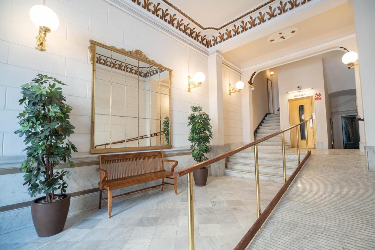 ברצלונה Feelathome Casa Bertrand מראה חיצוני תמונה
